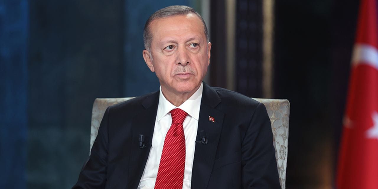 Gazeteci dediğin kimdir… Nedir…