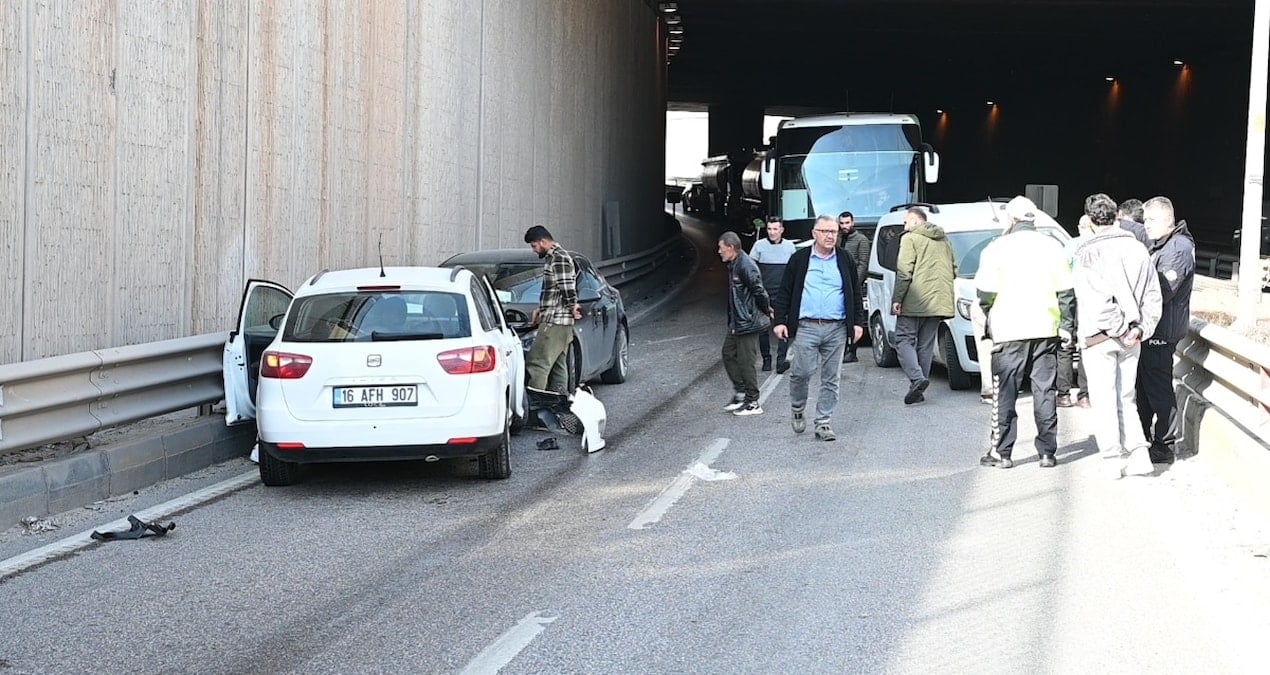 Kırıkkale’de zincirleme kaza: 4 yaralı
