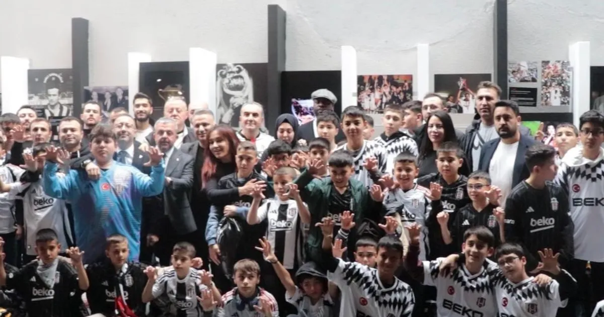 Minik Yürekler TÜPRAŞ Stadyumu’nda Beşiktaş Coşkusunu Yaşadı