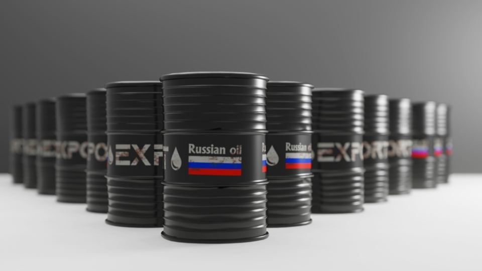 Petrol, Rusya’nın önemli ihracat limanı açılınca düşüşe geçti