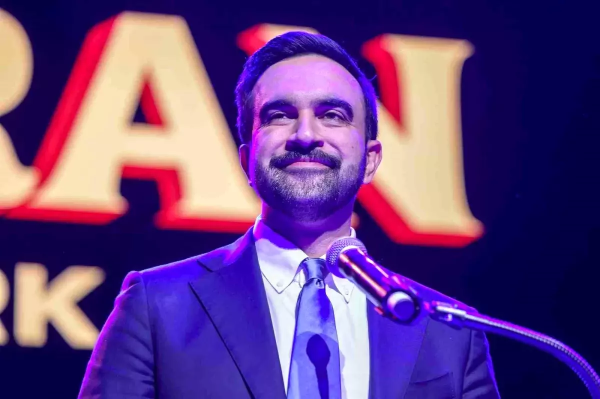 Zohran Mamdani, New York’un İlk Müslüman Belediye Başkanı Seçildi