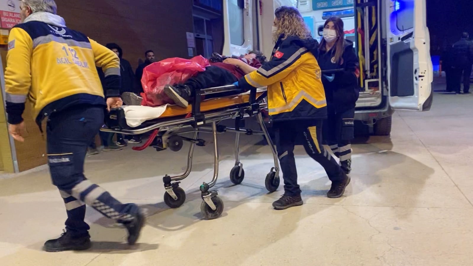 Bursa’da tekel bayisine silahlı saldırı