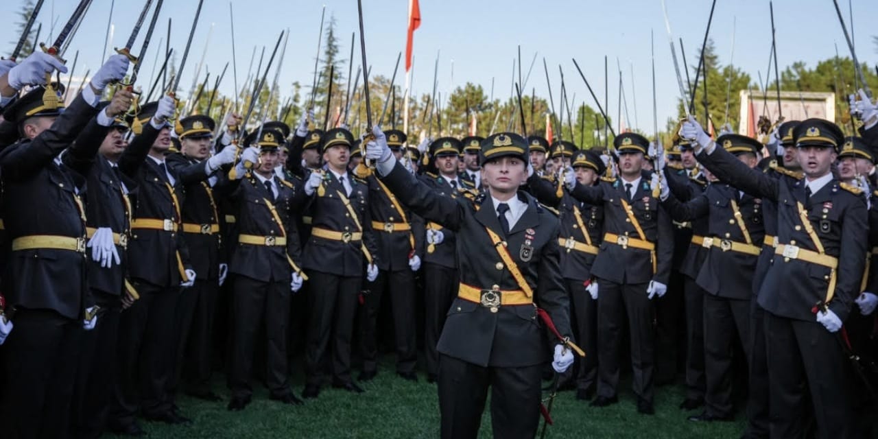 Ebru teğmenin avukatından o iddialara yanıt