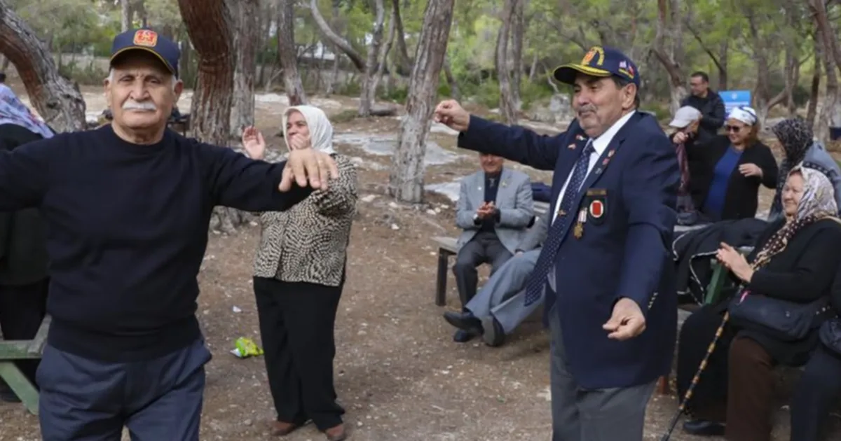 Mersin’de gaziler için dayanışma programı