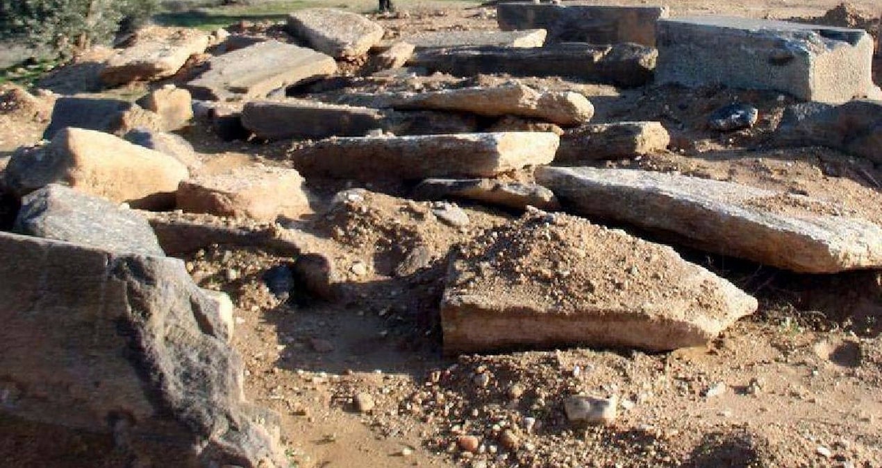 Orta Çağ’dan kalma hazine bulundu: Hepsi servet değerinde