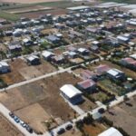 tarim-arazilerindeki-kacak-yapilara-yikim-karari-alindi-firsatcilar-ortaya-cikti-ZQR4VYjh